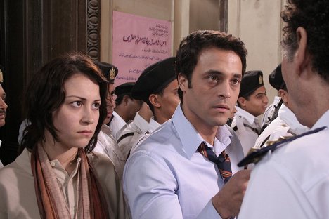 Menna Shalabi, Youssef El Sherif - Chaos - Z filmu