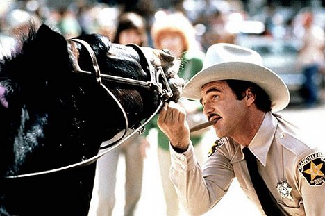 Burt Reynolds - Nejlepší bordýlek v Texasu - Z filmu