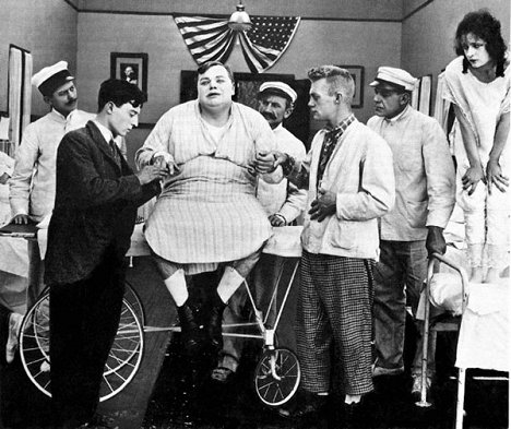 Buster Keaton, Roscoe 'Fatty' Arbuckle - Good Night, Nurse! - Filmfotos