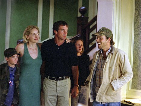 Sharon Stone, Dennis Quaid, Kristen Stewart, Stephen Dorff - La casa - De la película