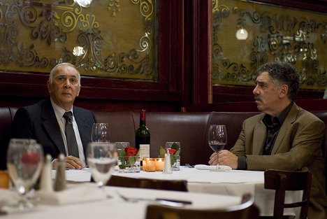 Frank Langella, Elliott Gould - The Caller - Filmfotos