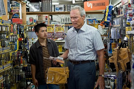 Bee Vang, Clint Eastwood - Gran Torino - Z filmu