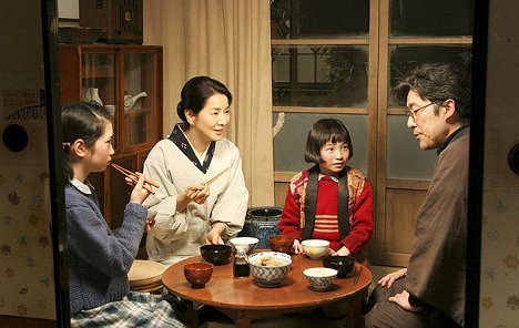 Mirai Shida, Sayuri Yoshinaga, 佐藤未来, Mitsugorô Bandô - Kábé - Van film