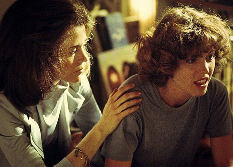 Jane Fonda, Penelope Milford - Hazatérés - Filmfotók