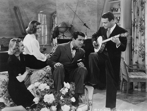 Doris Nolan, Katharine Hepburn, Cary Grant, Lew Ayres - Holiday - Do filme