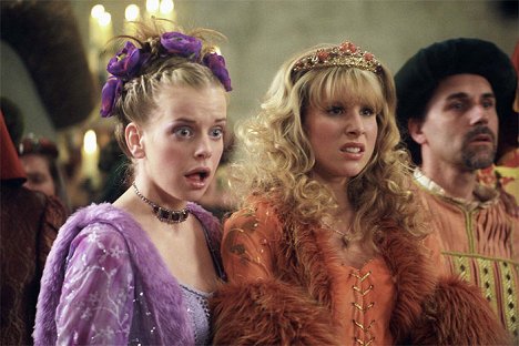 Jennifer Higham, Lucy Punch - Ella Enchanted - Photos