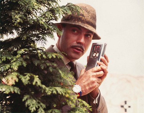 Alan Arkin - Inspektor Clouseau - Z filmu