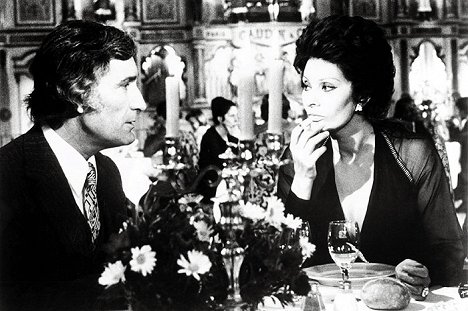 Jean-François Rémi, Sophia Loren - Das Urteil - Filmfotos