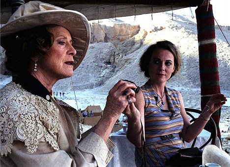 Judy Parfitt, Daisy Donovan - Agatha Christie's Poirot - Smrt na Nilu - Z filmu