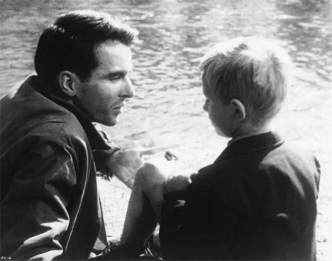 Montgomery Clift, Ivan Jandl - The Search - Photos
