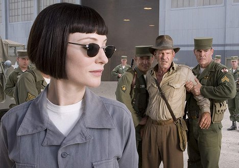 Cate Blanchett, Pasha D. Lychnikoff, Harrison Ford, Andrew Divoff - Indiana Jones i Królestwo Kryształowej Czaszki - Z filmu