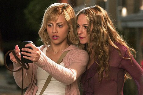 Brittany Murphy, Holly Hunter - Little Black Book - Photos