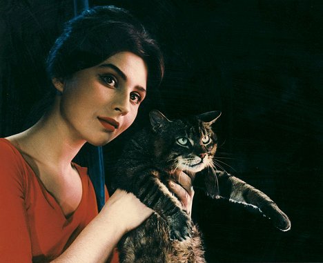 Emília Vášáryová - The Cassandra Cat - Photos
