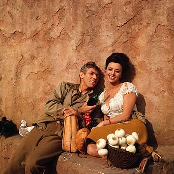 James Coburn, Giovanna Ralli - What Did You Do in the War, Daddy? - Photos