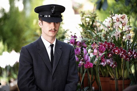 Sean Biggerstaff - Agatha Christie Marple kisasszonya - Miért nem szóltak Evansnek? - Filmfotók