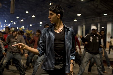 Dev Patel - Milionár z chatrče - Z filmu