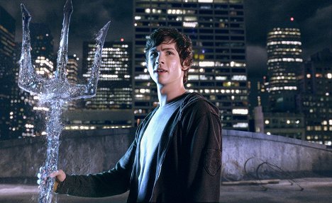 Logan Lerman - Percy Jackson: Zloděj blesku - Z filmu