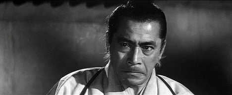 Toshirō Mifune - Jôi-uchi: Hairyô tsuma shimatsu - Filmfotos