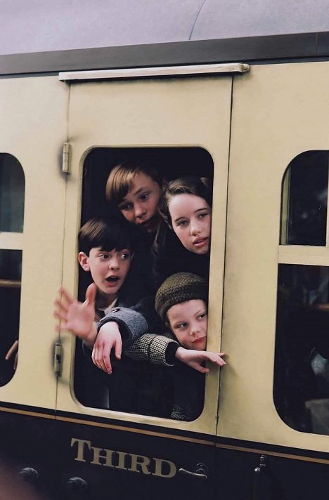 Skandar Keynes, William Moseley, Anna Popplewell, Georgie Henley - The Chronicles of Narnia: The Lion, the Witch and the Wardrobe - Photos