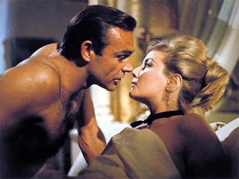 Sean Connery, Daniela Bianchi - From Russia with Love - Van film