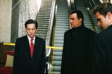 Steven Seagal, Matthew Davis - Into The Sun - Im Netz der Yakuza - Filmfotos