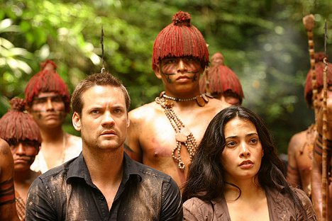 Shane West, Natalie Martinez - El Dorado - Van film