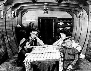 Buster Keaton, Sybil Seely - La barca - De la película