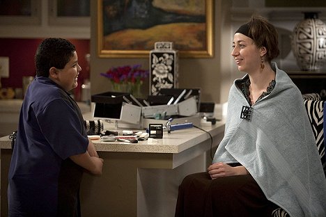 Rico Rodriguez, Kristen Schaal - Modern Family - Un quince por ciento - De la película