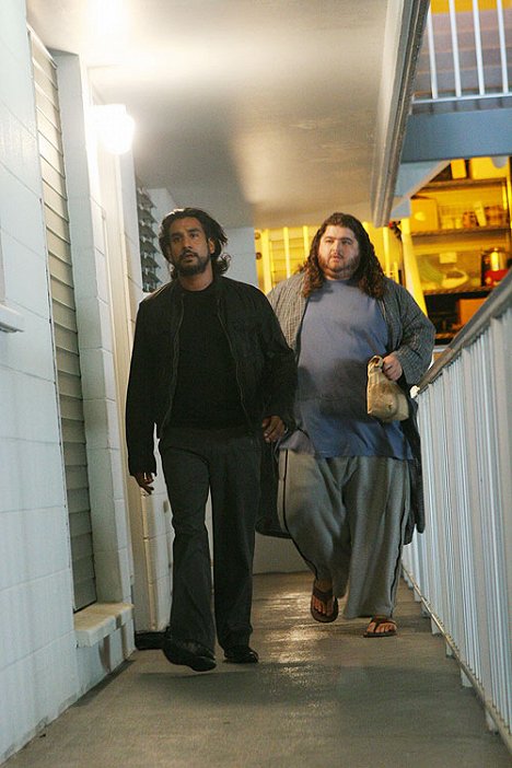 Naveen Andrews, Jorge Garcia - Lost - Filmfotos