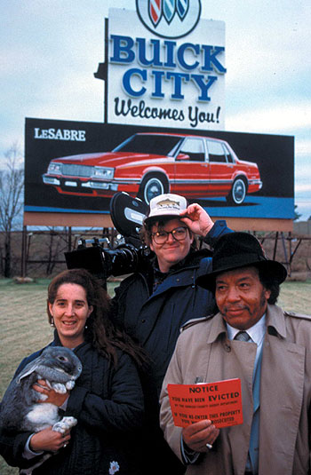 Michael Moore - Roger a já - Z filmu