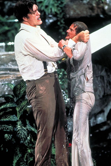 Richard Kiel, Roger Moore - Moonraker - Photos