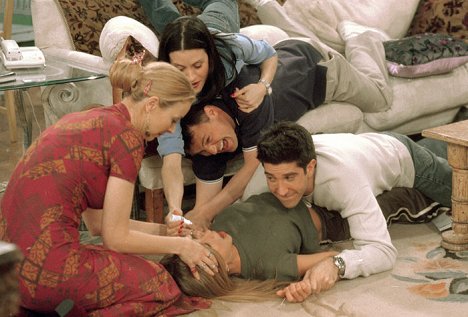 Lisa Kudrow, Courteney Cox, Matthew Perry, Jennifer Aniston, David Schwimmer - Přátelé - Joeyho velká šance - Z filmu