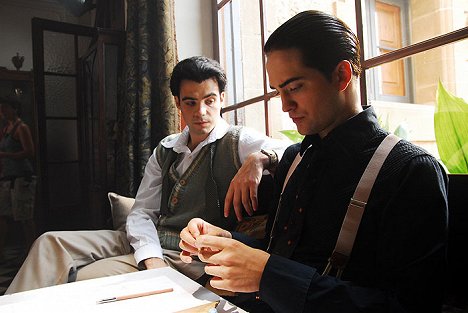 Javier Beltrán, Robert Pattinson - Lorca és Dali - Filmfotók