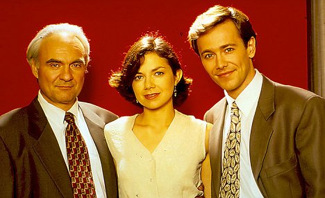 Kenneth Welsh, Justine Bateman, Peter Outerbridge - Another Woman - Photos