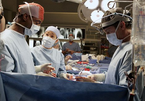 Isaiah Washington, Sandra Oh - Grey's Anatomy - Filmfotos