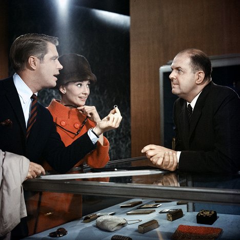 George Peppard, Audrey Hepburn, John McGiver - Álom luxuskivitelben - Filmfotók
