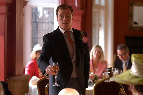 Toby Stephens - The Best Man - Photos