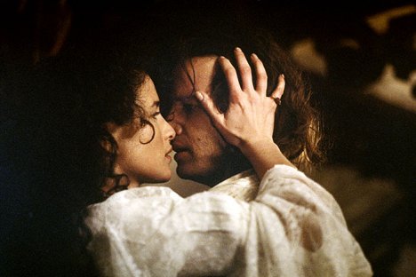Andie MacDowell, Christopher Lambert - Greystoke: The Legend of Tarzan, Lord of the Apes - Photos