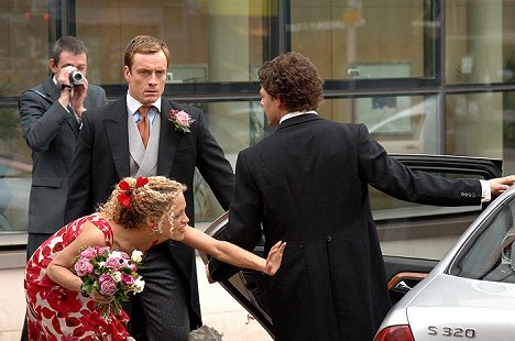 Toby Stephens - The Best Man - Photos