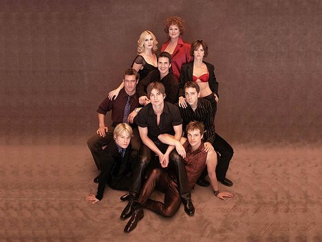 Sharon Gless, Thea Gill, Hal Sparks, Michelle Clunie, Robert Gant, Gale Harold, Scott Lowell, Randy Harrison, Peter Paige - Queer as Folk - Promoción