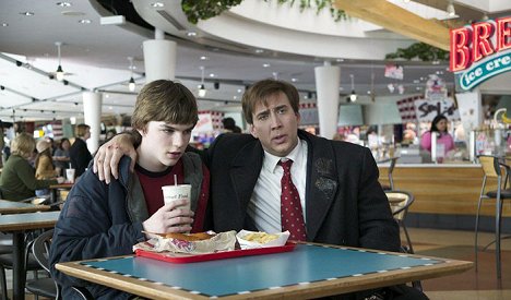 Nicholas Hoult, Nicolas Cage - The Weather Man - Filmfotos