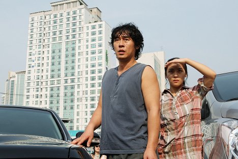 Kjong-gu Sol, Ji-won Ha - Tsunami - Z filmu