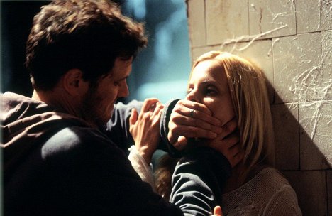 Colin Firth, Mena Suvari - Trauma - Filmfotók