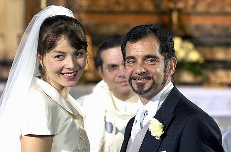 Violante Placido, Fabio Ferrari - La cena per farli conoscere - Filmfotos