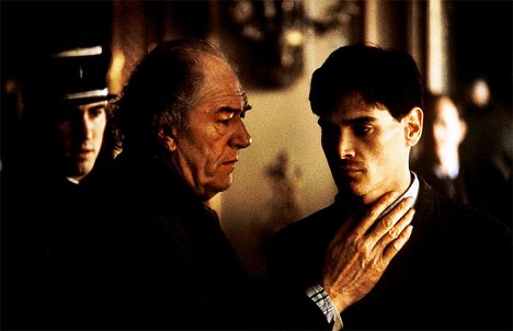 Michael Gambon, Billy Crudup - Charlotte Gray - De la película