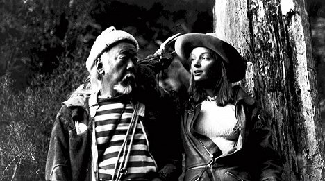 Pat Morita, Uma Thurman - Even Cowgirls Get the Blues - Filmfotos
