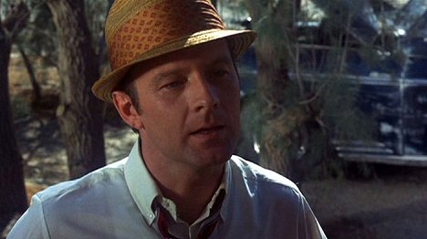 Larry Linville - Kotch - Filmfotos