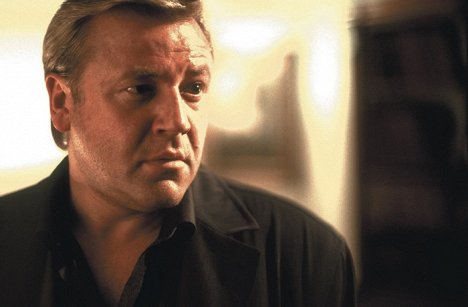 Ray Winstone - Sexy bestie - Z filmu