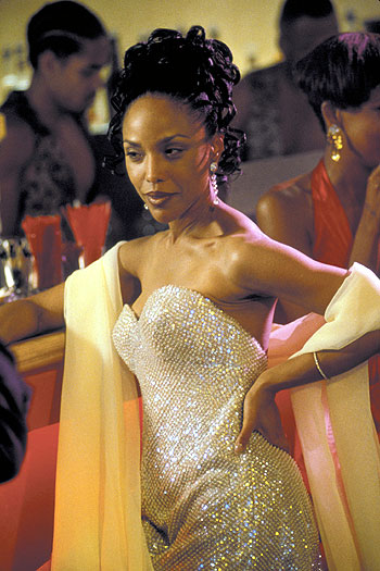 Lynn Whitfield - A Thin Line Between Love and Hate - Film