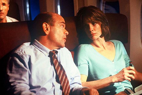 Robert Picardo, Alexandra Paul - A.I. Assault - De la película